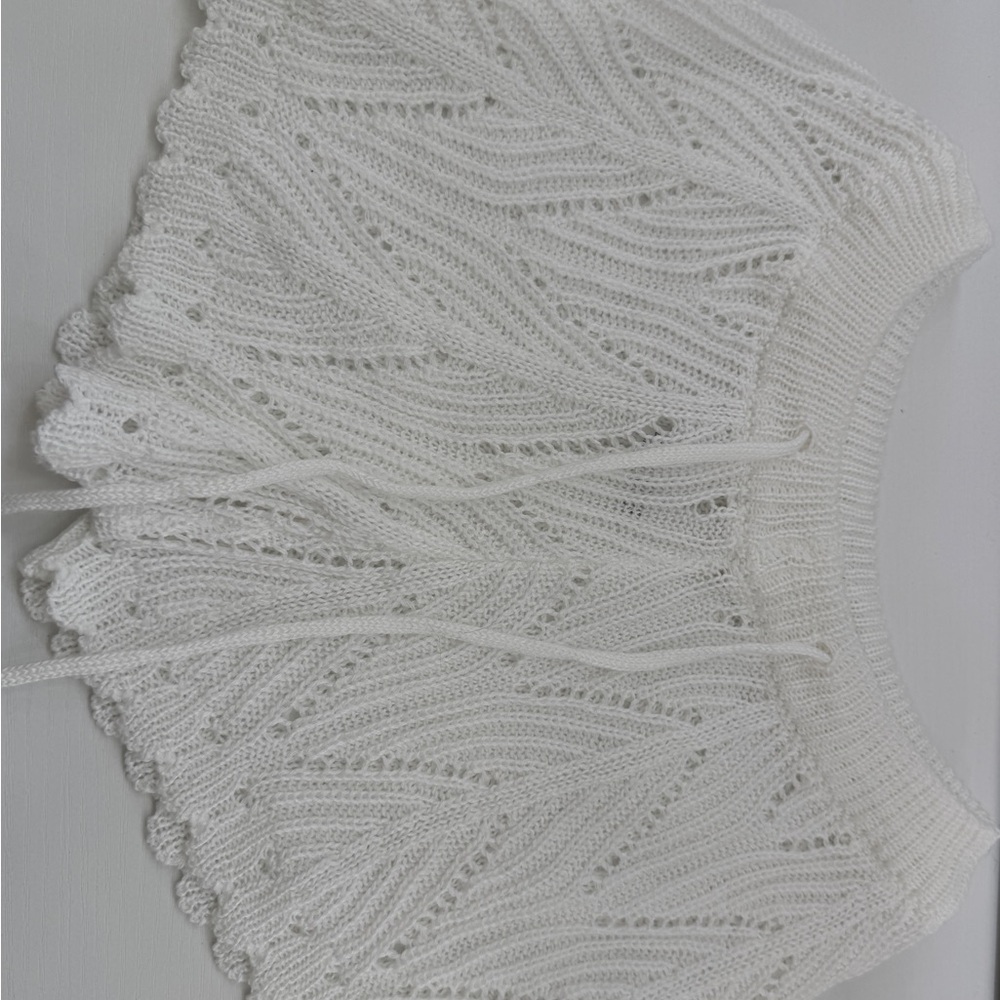 SHEIN White Knit Women Shorts